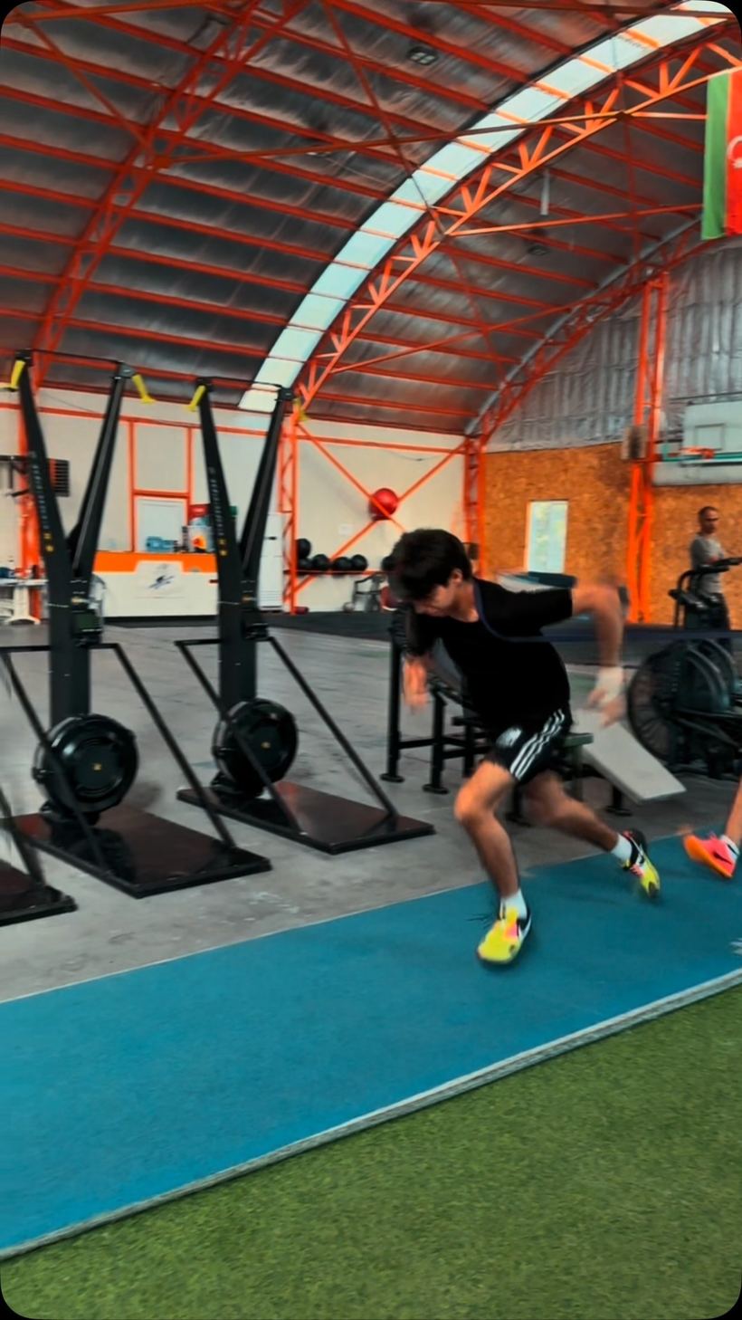 Peşəkar idmançılar üçün ÜFH, CrossFit Vikings Hammer